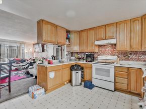 1927 82nd Ave, Oakland CA 94621