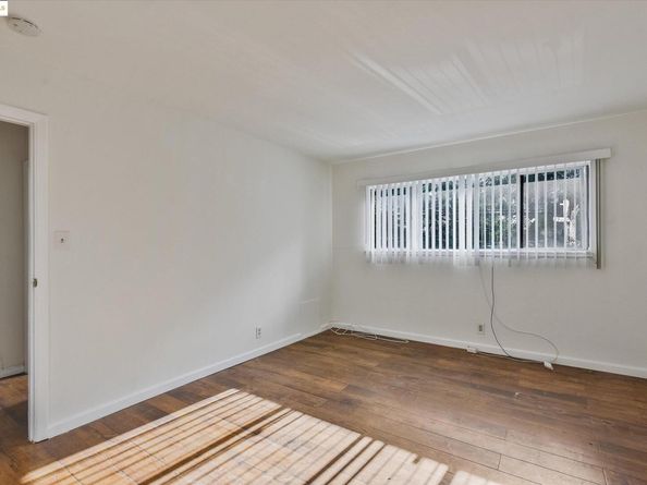 1927 82nd Ave, Oakland CA 94621