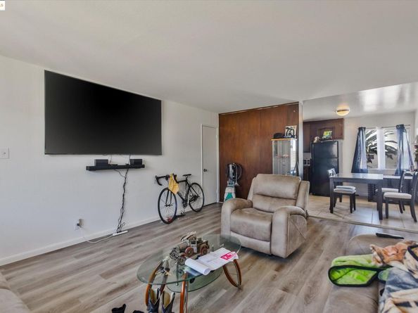 1927 82nd Ave, Oakland CA 94621