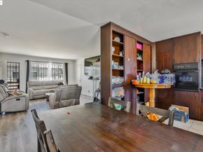 1927 82nd Ave, Oakland CA 94621