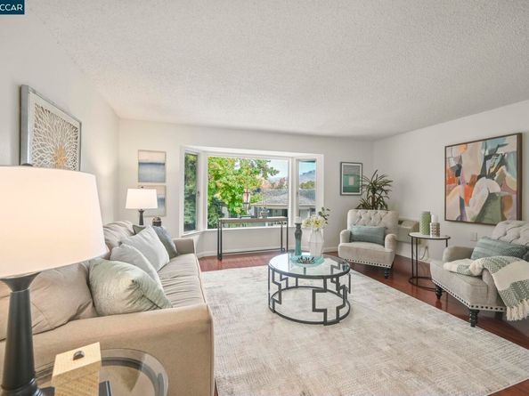 3465 Tice Creek Dr 4, Walnut Creek CA 94595