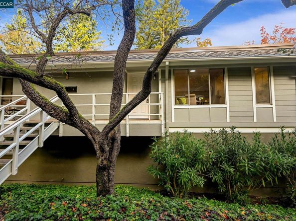 3465 Tice Creek Dr 4, Walnut Creek CA 94595