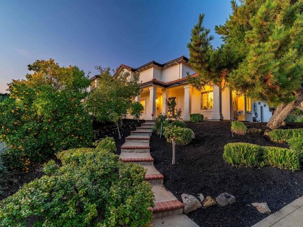 822 Navaronne Wy, Concord CA 94518