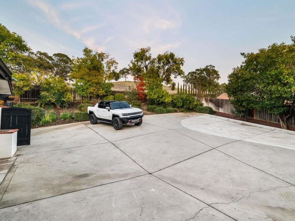 822 Navaronne Wy, Concord CA 94518