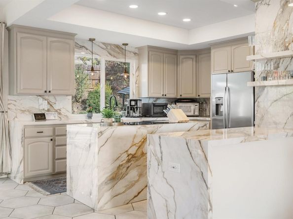 822 Navaronne Wy, Concord CA 94518