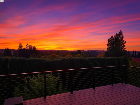 822 Navaronne Wy, Concord CA 94518