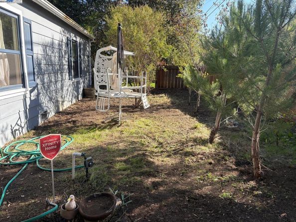 2145 COLUMBIA St, Palo Alto CA 94306