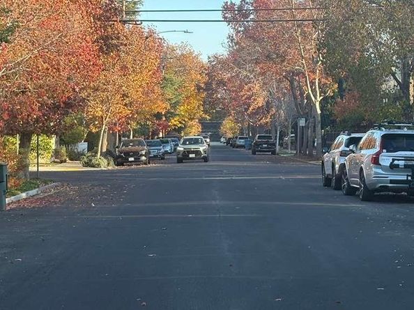 2145 COLUMBIA St, Palo Alto CA 94306