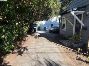 2145 COLUMBIA St, Palo Alto CA 94306