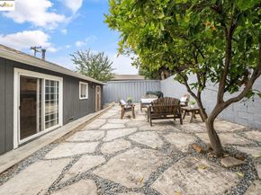 2162 35Th Ave, Oakland CA 94601