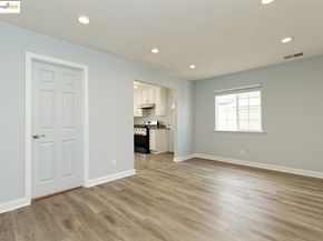 4251 Porter St, Oakland CA 94619