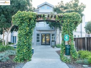6400 Christie AVE 3213, Emeryville CA 94608