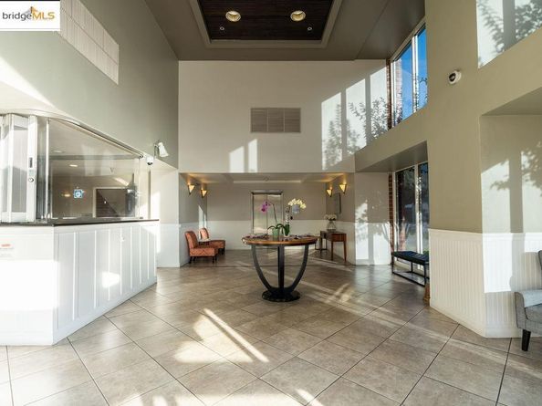 6400 Christie AVE 3213, Emeryville CA 94608