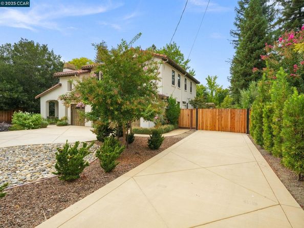 1588 Alamo Way, Alamo CA 94507