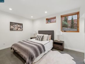 380 Vermont Ave, Berkeley CA 94707