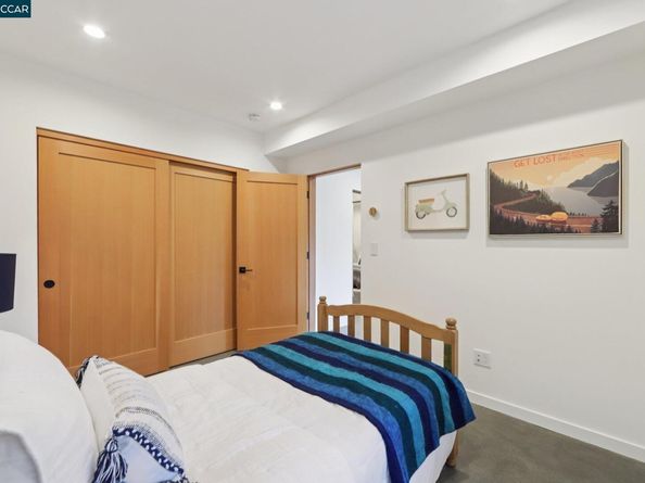 380 Vermont Ave, Berkeley CA 94707