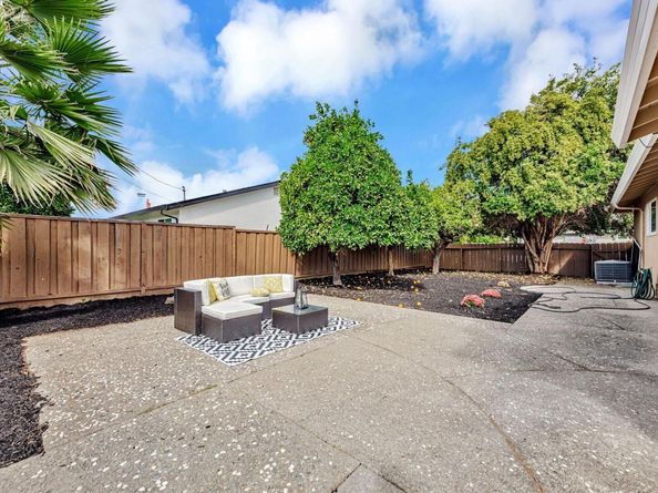 38131 Acacia st., Fremont CA 94536