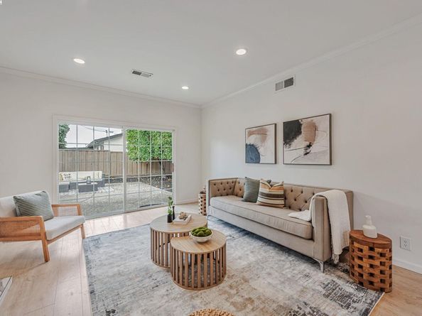 38131 Acacia st., Fremont CA 94536