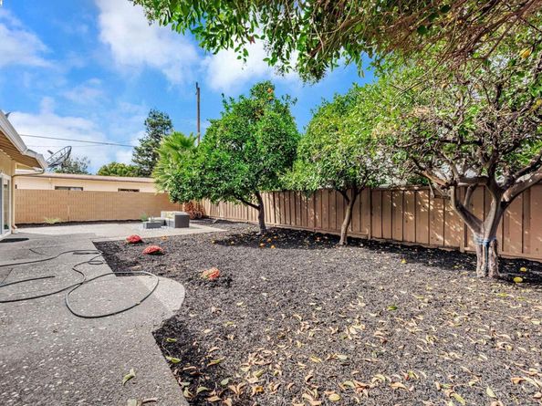 38131 Acacia st., Fremont CA 94536