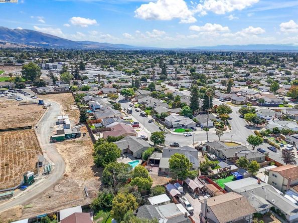 39530 Dorrington Ct, Fremont CA 94538