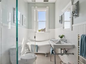 2061 Buena Vista Ave, Alameda CA 94501