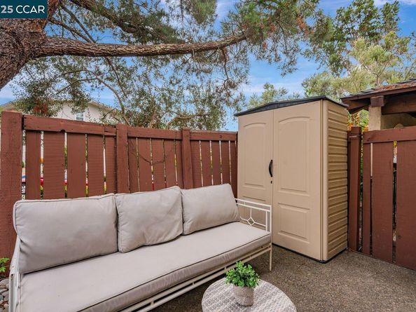 2022 Ascot Dr, Moraga CA 94556