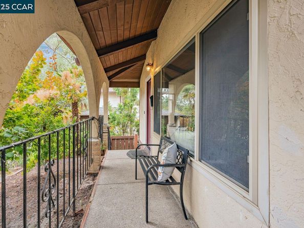 2022 Ascot Dr, Moraga CA 94556
