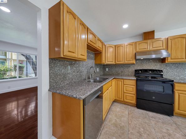 4228 Comet Cir, Union City CA 94587