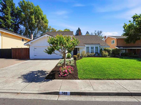 589 Zephyr Cir, Danville CA 94526