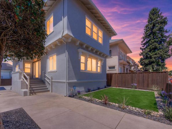 1043 E 18th Street, Oakland CA 94606