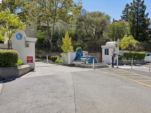21062 Gary Dr 107, Hayward CA 94546