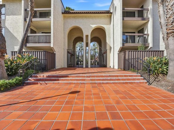 39997 Cedar Blvd 248, Newark CA 94560