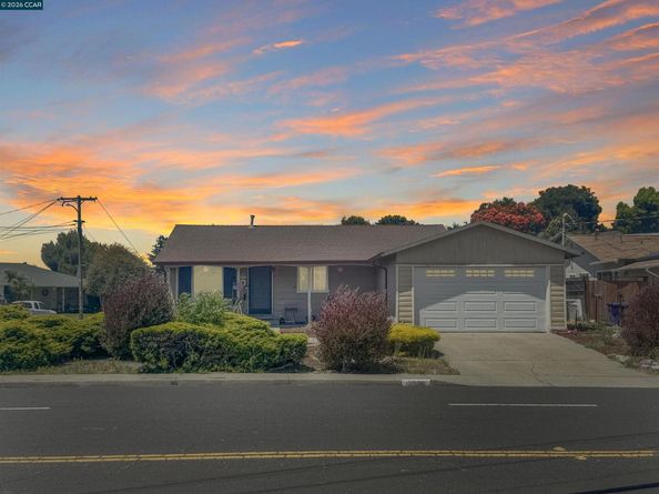 2838 Tara Hills Dr, San Pablo CA 94806