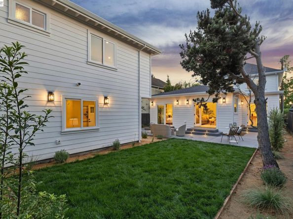 3031 Wheeler Street, Berkeley CA 94705