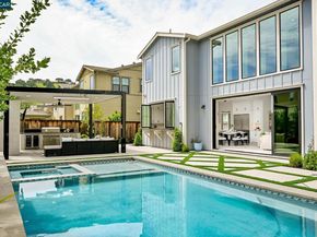 226 Akabane Ln, Danville CA 94506