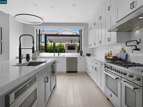 226 Akabane Ln, Danville CA 94506
