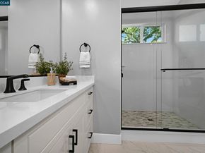 226 Akabane Ln, Danville CA 94506