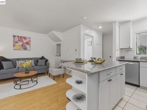 20153 Forest Ave 9, Castro Valley CA 94546