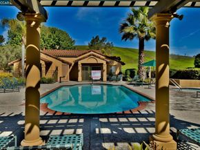 440 Bollinger Canyon Lane 396, San Ramon CA 94582