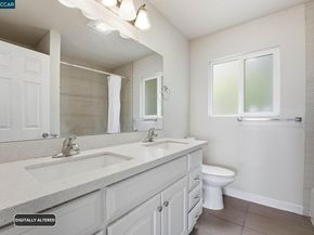 8910 Burr St, Oakland CA 94605