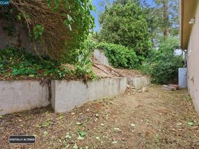 8910 Burr St, Oakland CA 94605