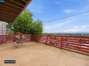 8910 Burr St, Oakland CA 94605