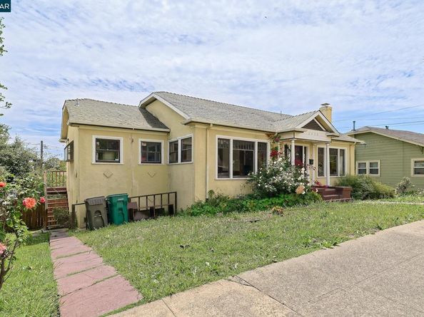 2636 Cole St, Oakland CA 94601