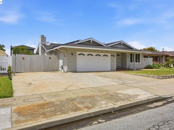 6387 Narcissus Ave, Newark CA 94560
