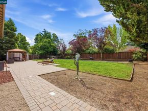1433 Walnut Ave, Walnut Creek CA 94598