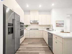 2339 Kinetic Cmn 310, Fremont CA 94539