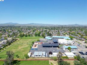 637 Dover Way, Livermore CA 94551