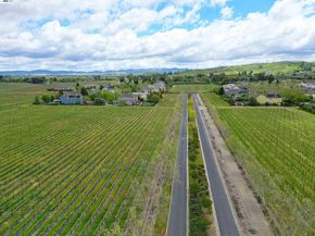 637 Dover Way, Livermore CA 94551