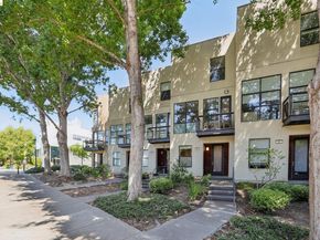 23 City Limits Cir, Emeryville CA 94608