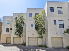 23 City Limits Cir, Emeryville CA 94608